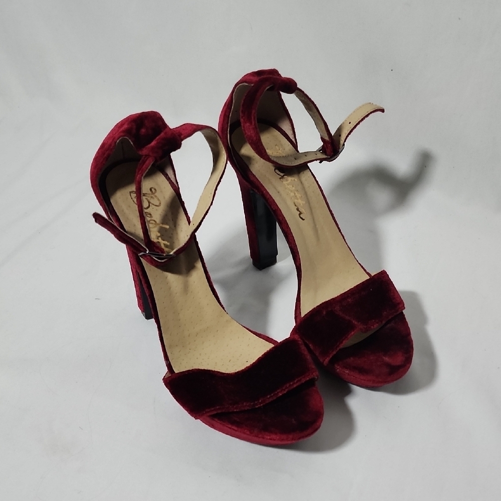 Chic Red Velvet Strap Heels